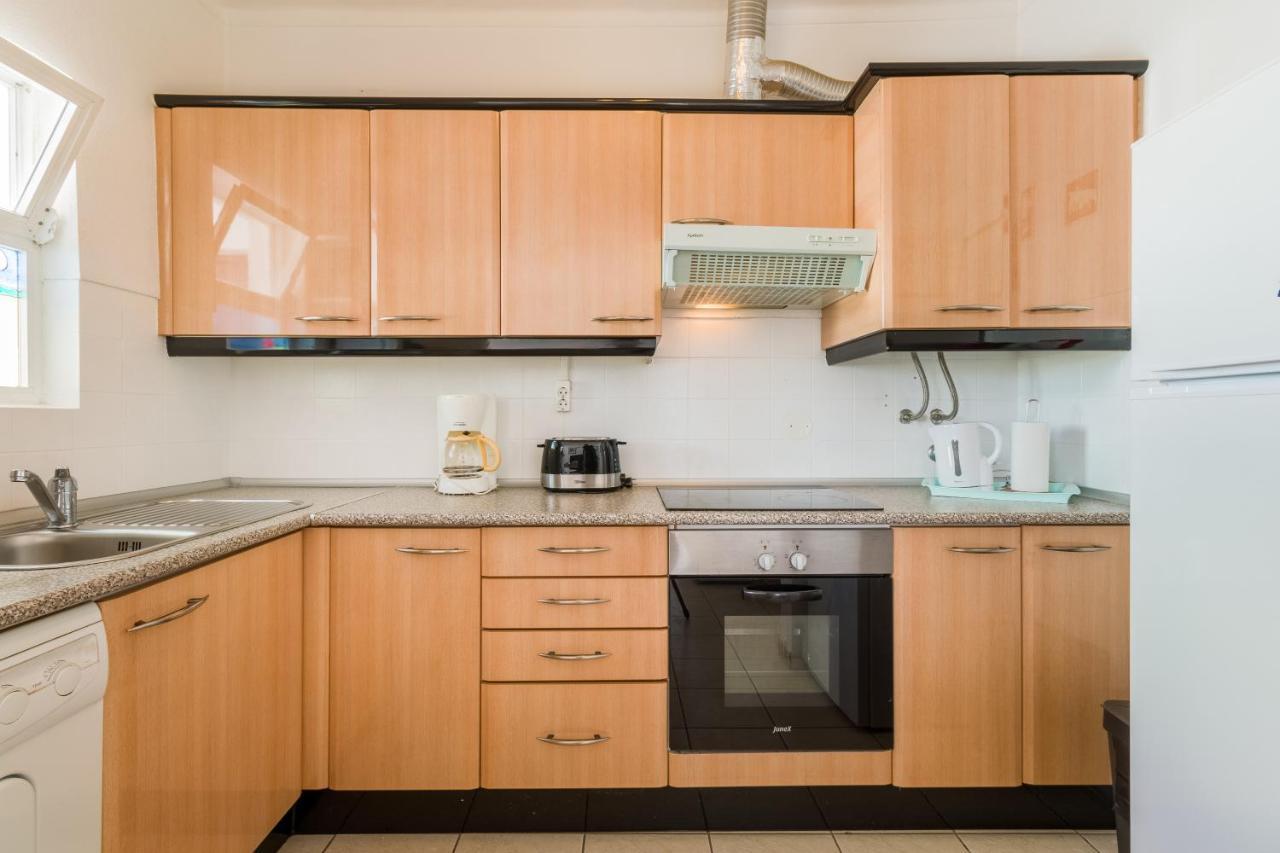 Apartment Centeanes Sol Карвоейру Экстерьер фото